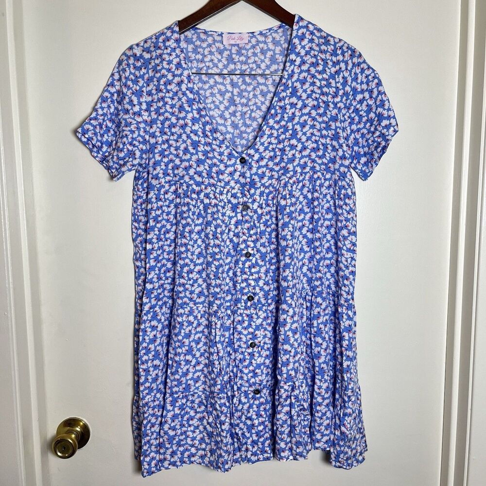 Pink Lily Boutique Floral Woman’s Size  Medium Midi Dress Blue